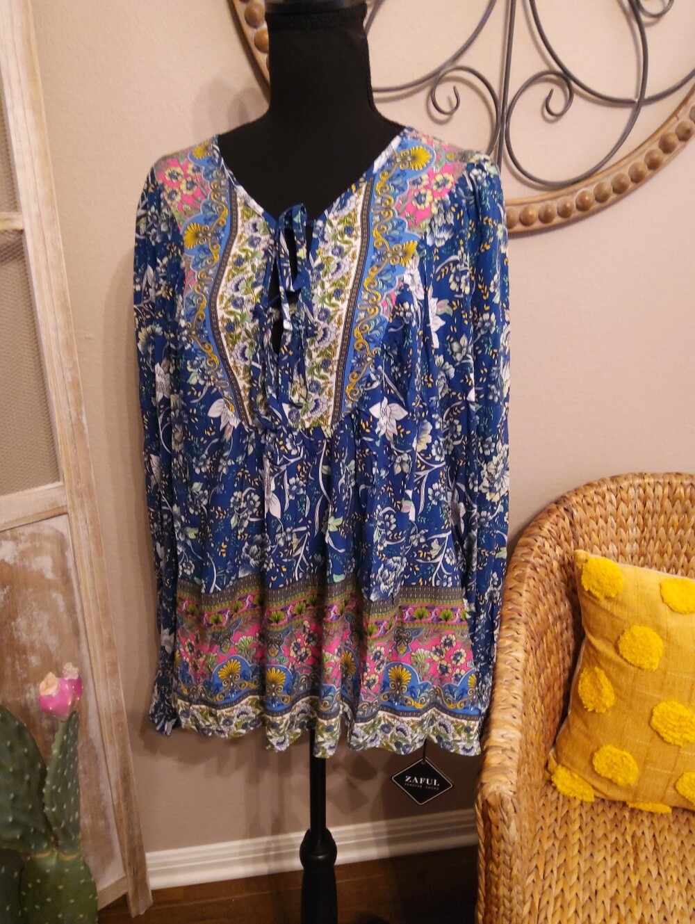 Zaful Blue Floral Peasant Tunic with Multicolor Border